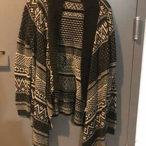 Comfy, thick, boho sweater/cardigan